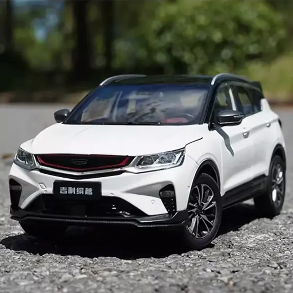 1:18 Scale Geely Bin Yue SUV Alloy Model - Image 4