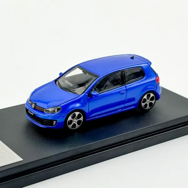 Maxwell 1:64 Diecast VW Golf GTI Mk6 Model - Image 7