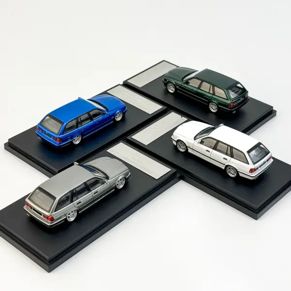 Mortal BMW 5 Series E34 1:64 Diecast Model - Image 2