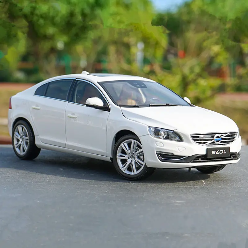 1:18 Volvo S60L Alloy Model Car 2 1:18 Volvo S60L Alloy Model Car - Image 2