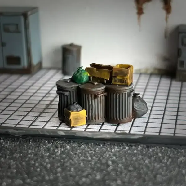 1/64 Scale Miniature Trash Can Phone Booth Model - Image 6