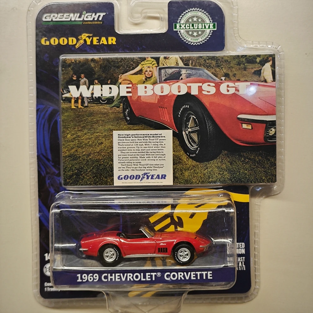 1/64 Scale 2017 Chevrolet Bolt EV Model Car 3 1/64 Scale 2017 Chevrolet Bolt EV Model Car - Image 3