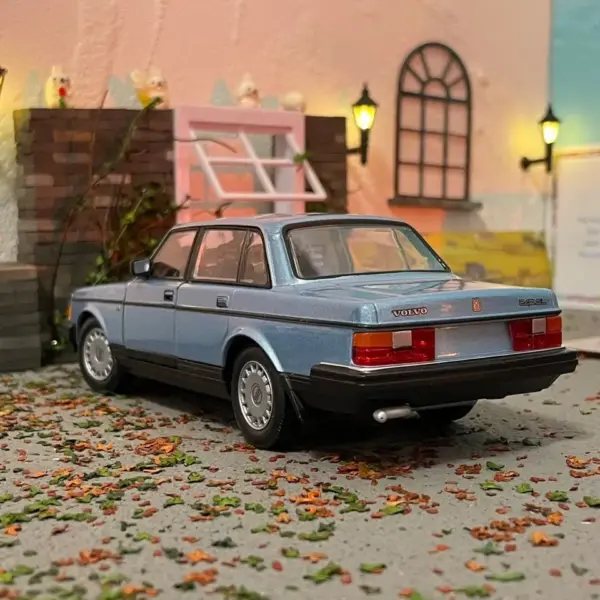 WELLY 1:24 Volvo 240 GL Diecast Model Car - Image 6