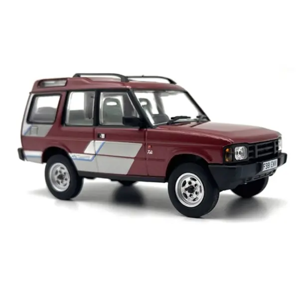 Diecast 1:43 Discovery 1 Off-Road Model - Image 3
