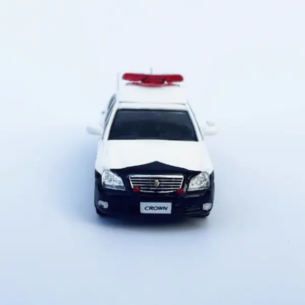 1/64 Scale Crown Police Alloy Model Car - Image 5