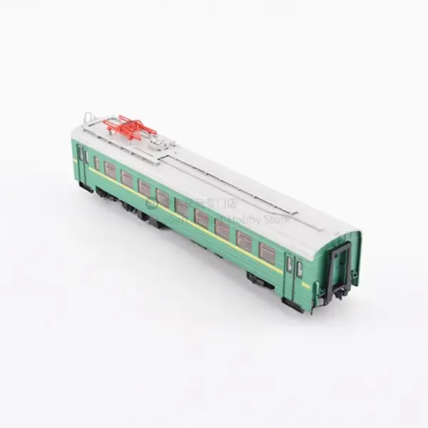1/87 Scale Soviet ER2 Locomotive Model Carriage - Image 3