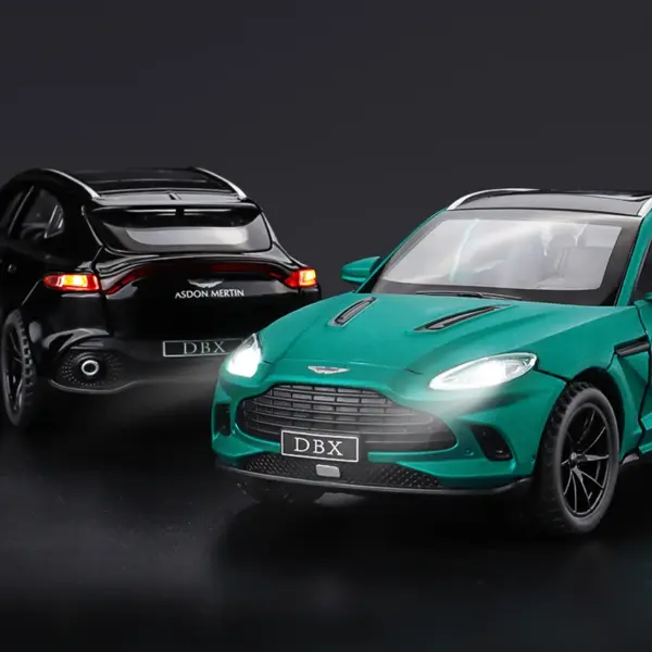 1/32 Scale Aston Martin DBX Diecast Model Car - Image 4
