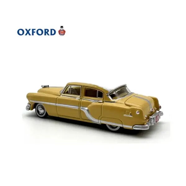 1966 Pontiac Diecast Model OXFORD 1:87 Scale - Image 5