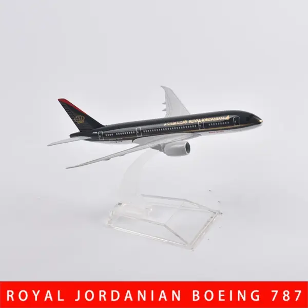 Emirates Airbus A380 Diecast Model 1/400 Scale - Image 27