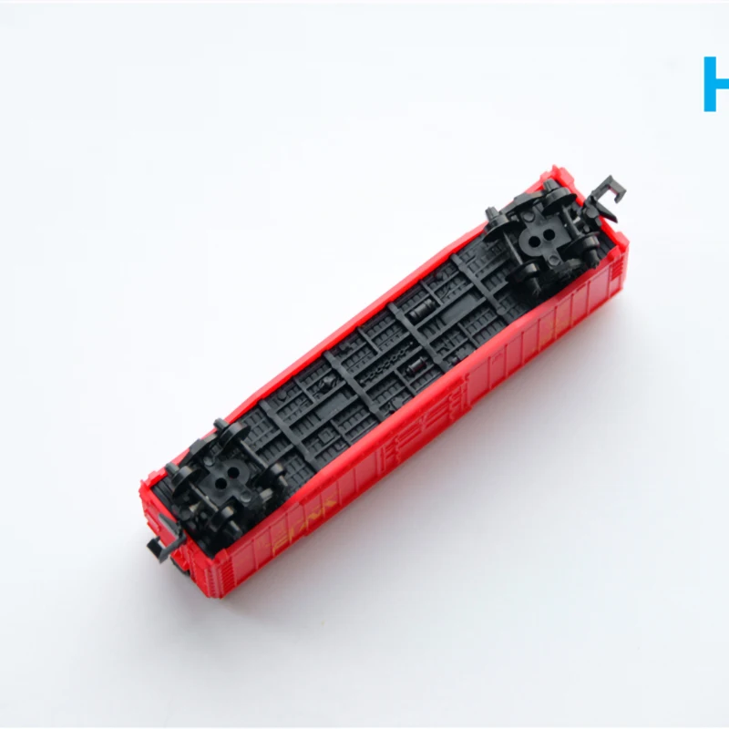 N Scale 1/160 Diecast Red BoxCar Model 3 N Scale 1/160 Diecast Red BoxCar Model - Image 3