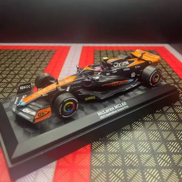 Diecast 1/43 McLaren F1 Racing Car Model - Image 5