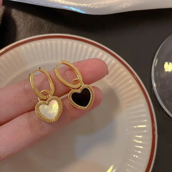 Asymmetrical Black Round Stud Earrings - Image 24