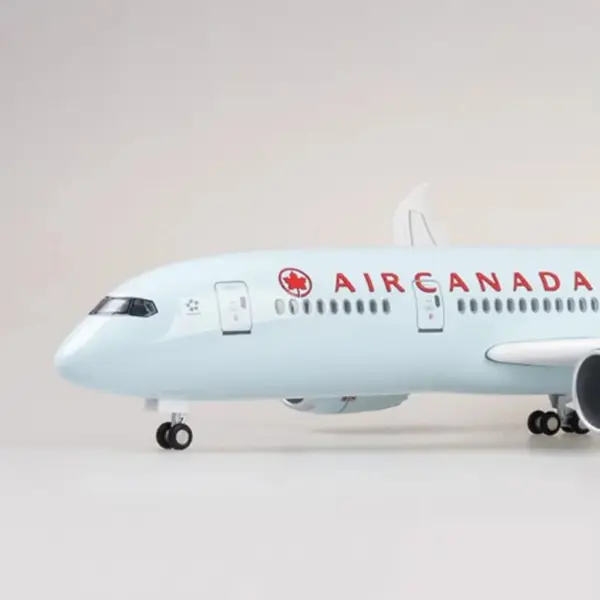 1:130 Scale Canada B787 Resin Aircraft Model for Adults - Image 3