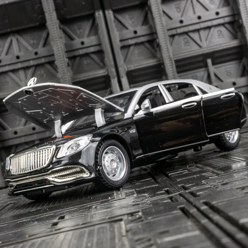 1/32 Mercedes Benz Maybach S650 Diecast Model 4 1/32 Mercedes Benz Maybach S650 Diecast Model - Image 4