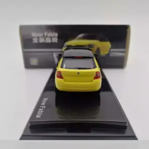 Diecast Alloy 1/64 Skoda New Fabia Model 10 S9383b0f83e3d4fe2a4b161e6dde2bc741