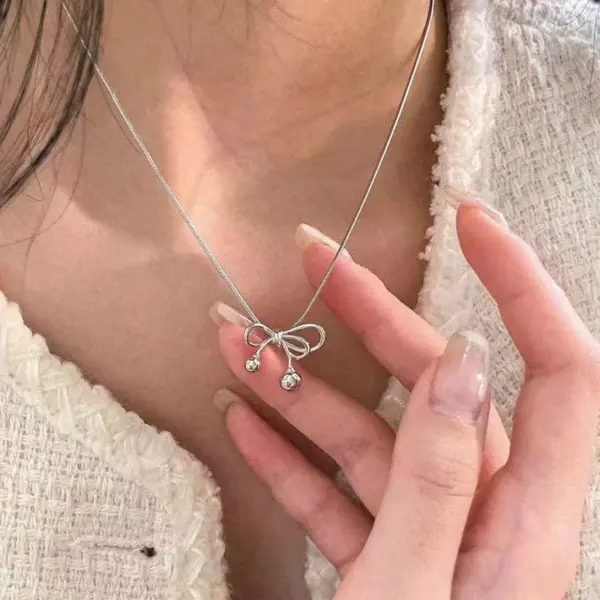 Elegant Bow Pendant Necklace for Women - Image 8