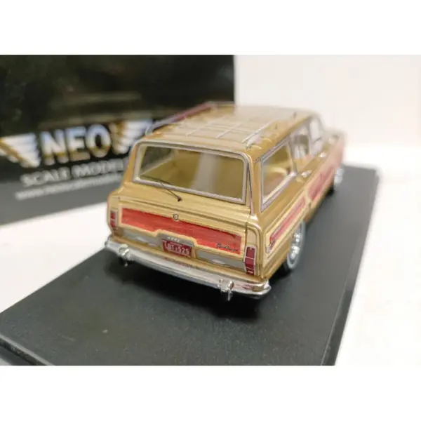 1/43 Scale Grand Wagoneer SUV Resin Model Car - Image 3