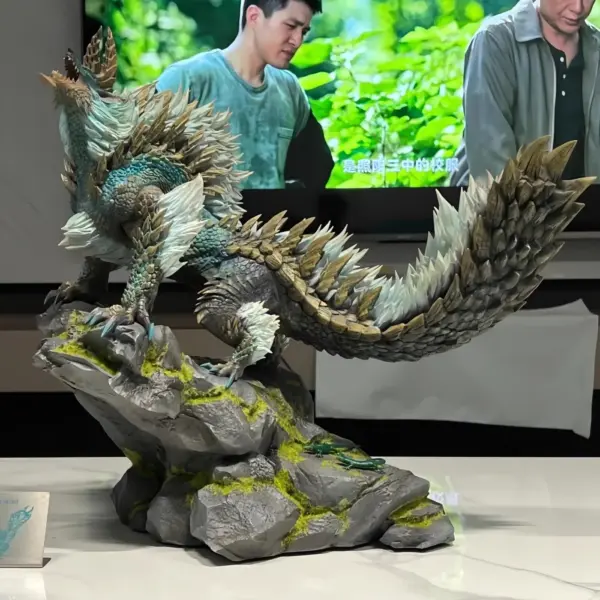 28cm Zinogre Figure Model for Collectors - Image 2
