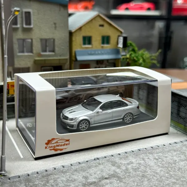 Mercedes Benz C63 W204 1:64 Diecast Model Toy - Image 5