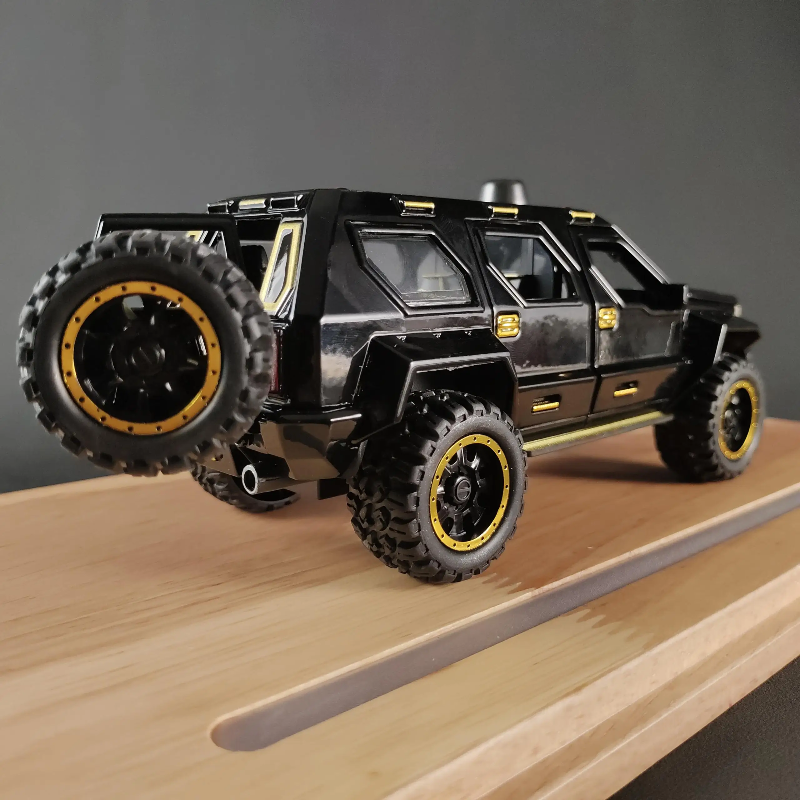 1:24 Alloy Diecast G.PATTON Off Road Vehicle 5 1:24 Alloy Diecast G.PATTON Off Road Vehicle - Image 5