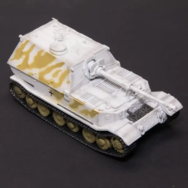 1:72 Scale Jagdpanzer TIGER/P Model Tank - Image 3