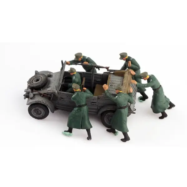 1:72 Scale Resin German Army Soldier Model Set - Image 4
