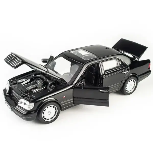 1:32 Mercedes-Benz S-W140 Diecast Alloy Model - Image 6