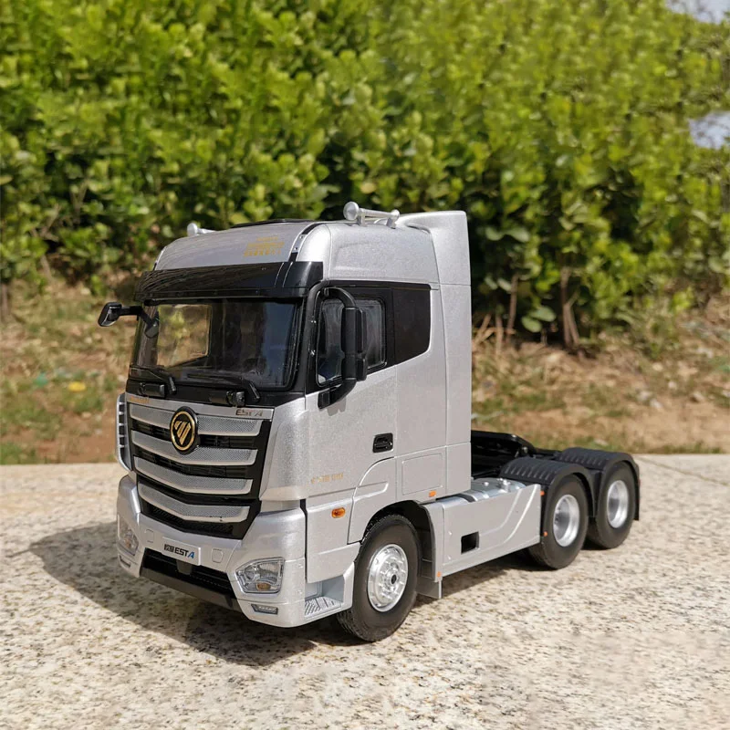 Diecast Alloy 1:24 AUMAN EST-LNG Truck Model 10 Diecast Alloy 1:24 AUMAN EST-LNG Truck Model - Image 10