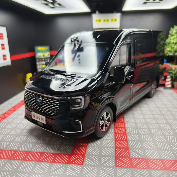 1:18 Scale Diecast Ford Transit T8 Collectible Model - Image 2