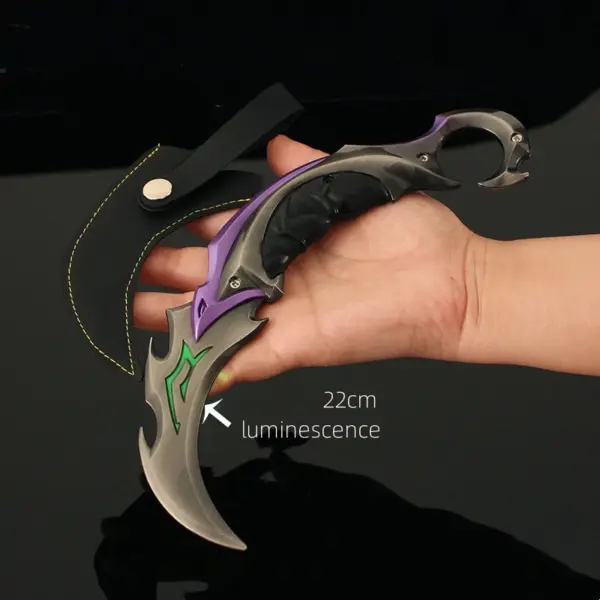 Valorant Melee Reaver 2.0 Karambit Keychain - Image 26