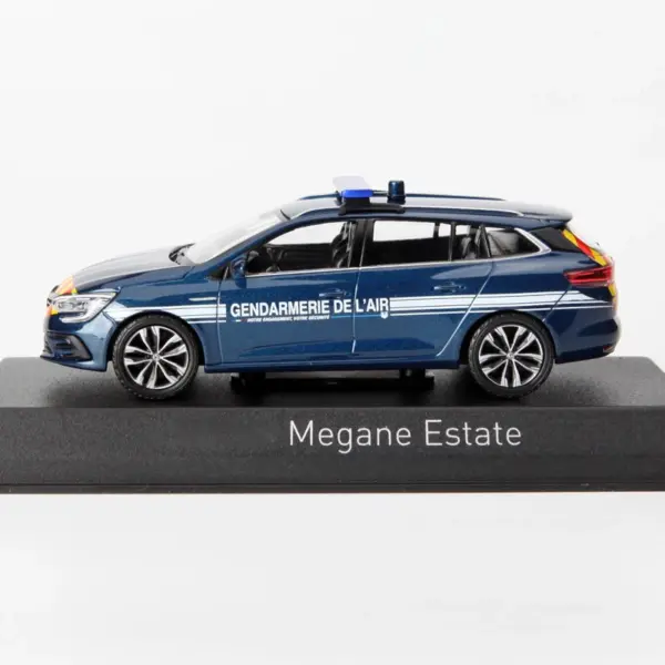 NOREV 1:43 Scale Diecast Megane Sport Tourer 2022 - Image 2
