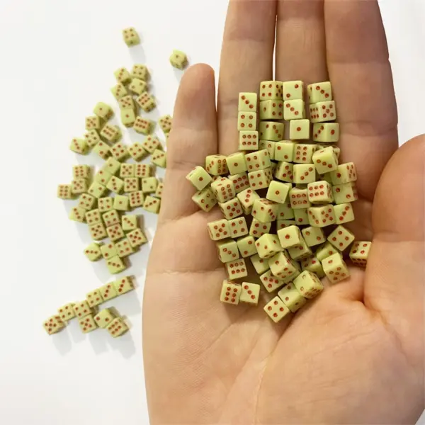 100 Mini 5mm Acrylic D6 Dice Set - Image 10