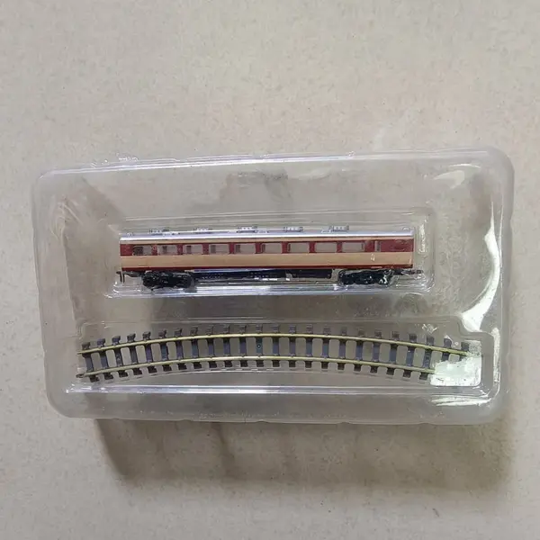Limited Edition Z Scale Akia Train Model - Image 8