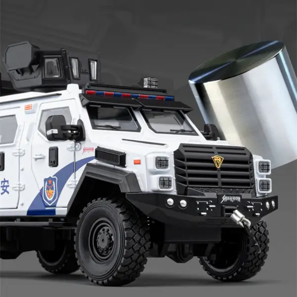 1:24 Alloy Armored Tiger Vehicle Model - Image 2