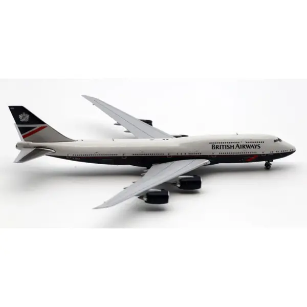 British Airways Boeing 747-8 Diecast Model G-LNBA 1:400 - Image 6