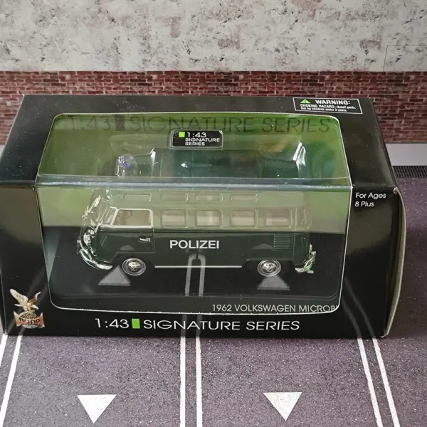 1:43 Scale Volkswagen Mini Bus Diecast Model - Image 7