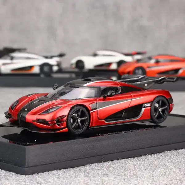 Autoart 1:64 Koenigsegg One:1 Diecast Model - Image 8