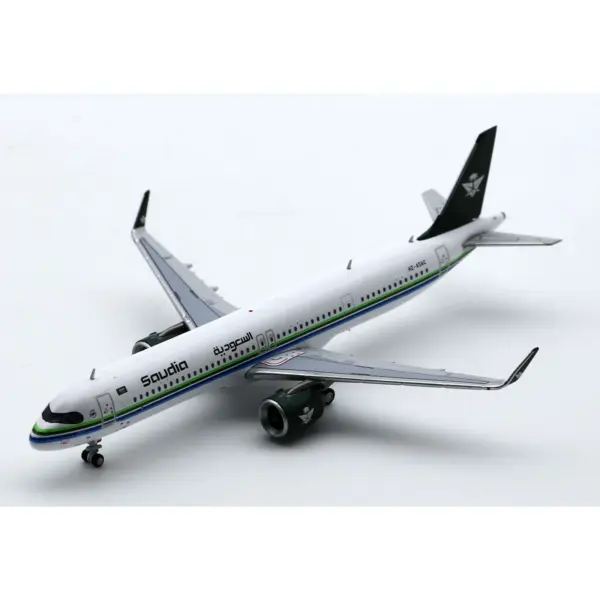 XX40188 Saudi Arabian Airlines Airbus A321 Diecast Model - Image 5