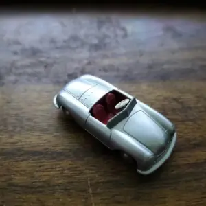 Porsche Cabriolet 1:87 Scale Alloy Model