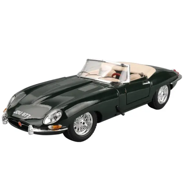 Diecast 1:18 Jaguar E-type Coupe Model - Image 5
