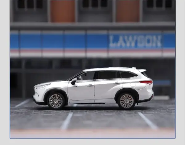 Toyota Highlander 1/64 Scale Diecast Model Lock - Image 4