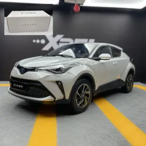 1:18 Alloy Toyota C-HR Diecast Model Car 16 Sa3e3d73aed7443fe8e5d8544ec3de6e9S 1
