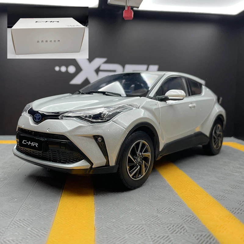 1:18 Alloy Toyota C-HR Diecast Model Car 8 1:18 Alloy Toyota C-HR Diecast Model Car - Image 8