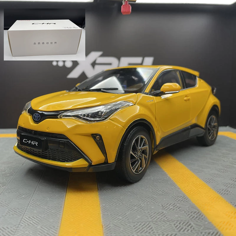 1:18 Alloy Toyota C-HR Diecast Model Car 7 1:18 Alloy Toyota C-HR Diecast Model Car - Image 7