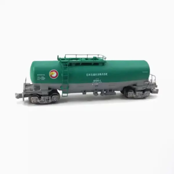 1:220 Z Gauge Rokuhan Oil Tank Train Model - Image 4