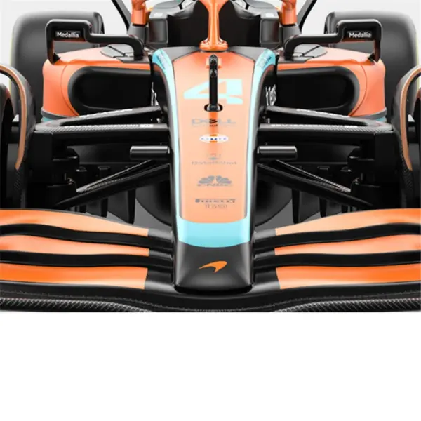 1:24 Lando Norris F1 Alloy Racing Car Model - Image 5