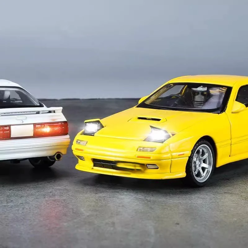 Diecast 1:32 Mazda RX7 FC Model Car 4 Diecast 1:32 Mazda RX7 FC Model Car - Image 4