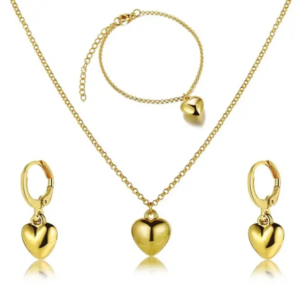 Vintage Pearl Jewelry Set with Earrings and Necklace - Image 11