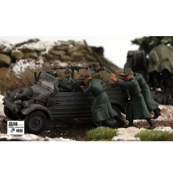 1:72 Scale Resin German Army Soldier Model Set - Image 3