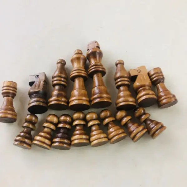 16Pcs Wooden Chess Pieces Set 64mm King - Image 4